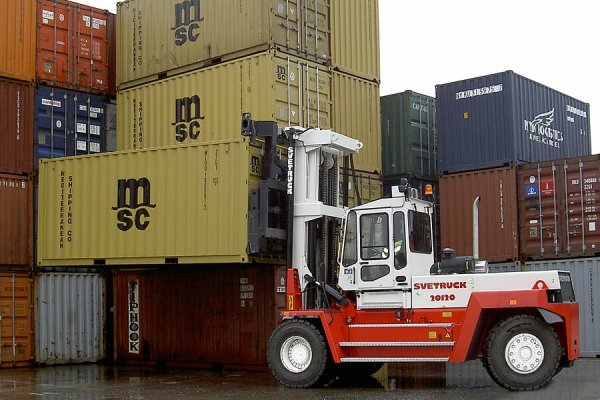 Photo of an 18 - 30 Tonne Svetruck Forklift