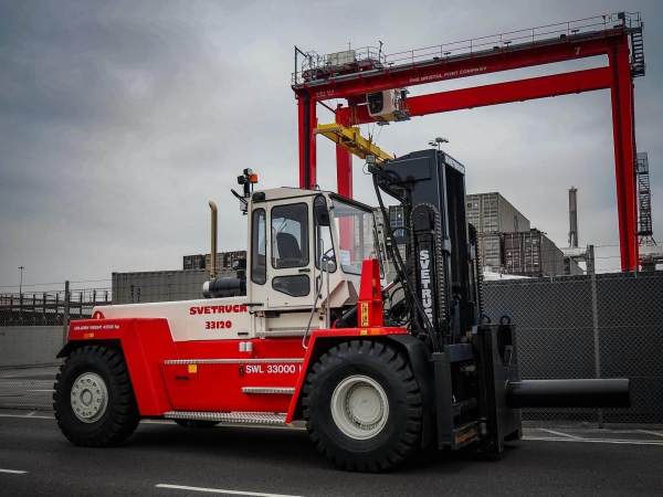 Photo of a 32 - 80 Tonne Svetruck Forklift