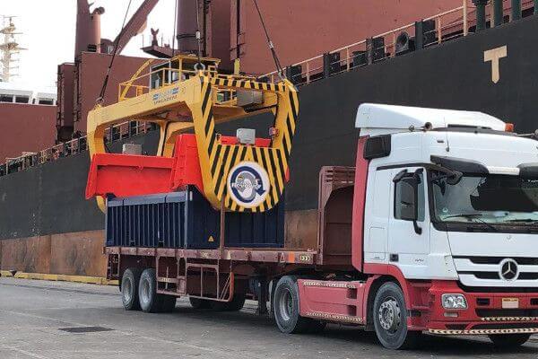 4131 RAM Revolver Ship Crane