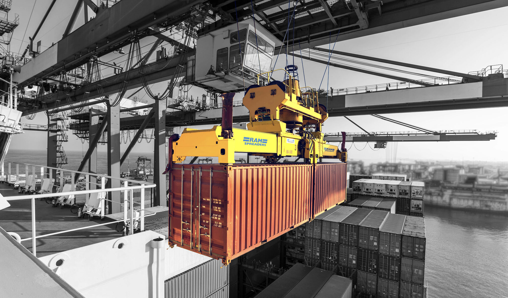 Photo of Container Lifters / Container Spreaders / Container Frames / Lifting Beams
